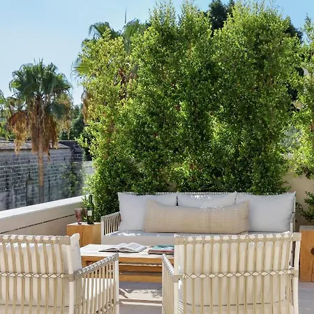 מלון Bodega Tio Pepe 4*