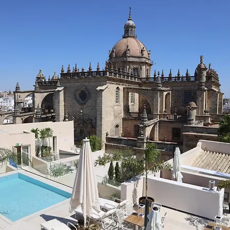 Bodega Tio Pepe Hotel 4*