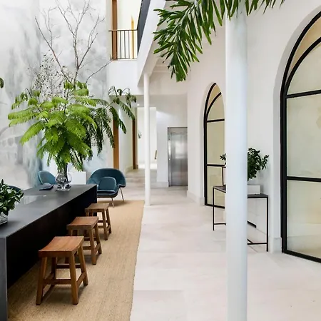 Bodega Tio Pepe מלון 4*